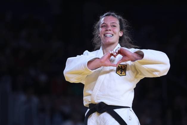 Bilder des Jahres 2024, Sport 04 April Sport Themen der Woche KW17 Sport Bilder des Tages European Judo Championship 2024 Alina Boehm of Germany compete against Yelyzaveta Lytvynenko of Ukraine (blue) compete against in the Women s -78kg Bronze medal match during 2024 Judo European Championships at Arena Zagreb on April 27, 2024 in Zagreb, Croatia. SanjinxStrukic PIXSELL