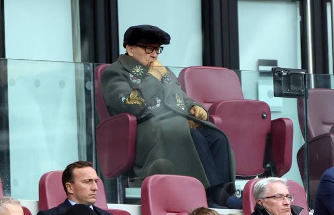 David Sullivan watches the game at the West Ham United v Liverpool EPL match, at the London Stadium, London, UK on 27th April, 2024. 