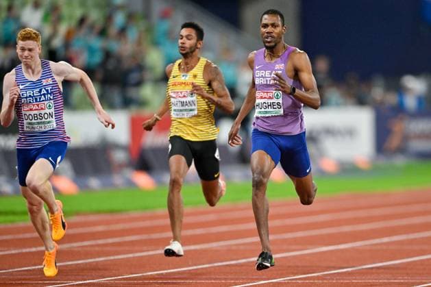 20220819 European Championships Munich 2022 - Day 5 - Athletics MUNCHEN, GERMANY - AUGUST 19: Zharnel Hughes of Great Britain competing in Men s 200m at the European Championships Munich 2022 at the Olympiastadion on August 19, 2022 in Munchen, Germany (Photo by Andy Astfalck BSR Agency) Munchen Germany Content not available for redistribution in The Netherlands directly or indirectly through any third parties. Copyright: xBSRxAgencyx