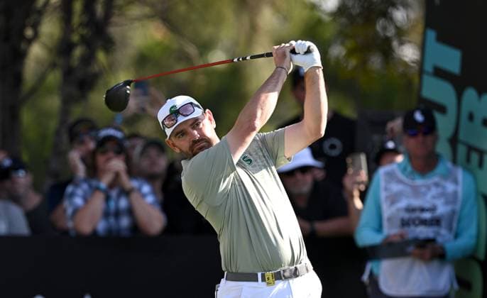 LIV GOLF ADELAIDE, Louis Oosthuizen during the final round of LIV Golf Adelaide at the Grange Golf Club in Adelaide, Sunday, April 28, 2024. ( NO ARCHIVING, EDITORIAL USE ONLY, NO USE IN BOOKS WITHOUT CONSENT ADELAIDE SOUTH AUSTRALIA AUSTRALIA  Copyright: xMICHAELxERREYx 20240428140667440755