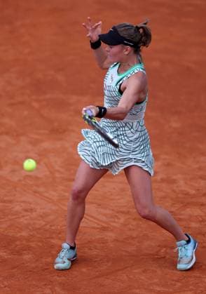 Sara Bejlek of Czech Republic in action Mutua Madrid Open, Day 7, Tennis, La Caja Magica, Madrid, Spain - 28 Apr 2024  Copyright: xEllaxLing Shutterstockx 14447603w