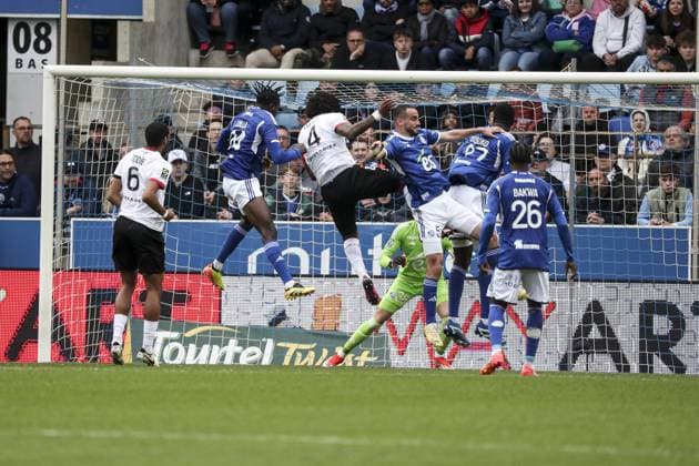COSTA SANTOS DANTE 4 BUT FOOTBALL : Ligue 1 RC Strasbourg vs Niza - 28 04 2024 (Strasbourg - France) ElyxandroCegarra Panoramic 