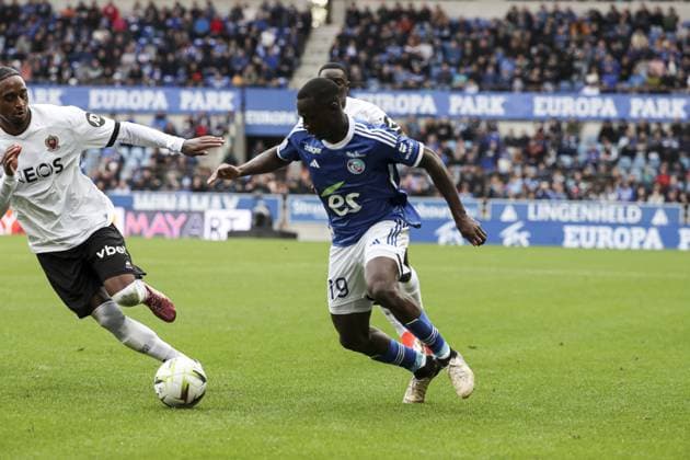 HABIB DIARRA 19 (RCS) FOOTBALL : Ligue 1 RC Strasbourg vs Niza - 28 04 2024 (Strasbourg - France) ElyxandroCegarra Panoramic 