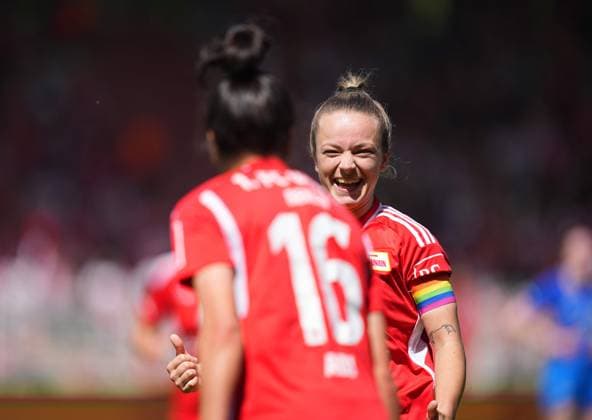 Lisa Heiseler (Union Berlin) schaut, Regionalliga Nordost Frauen, Union Berlin vs Hertha Berlin, Stadion An der Alten Försterei am 28. April 2024 in Berlin, Deutschland. (Foto von Ulrik Pedersen DeFodi Images) Lisa Heiseler (Union Berlin) looks on, Regionalliga Nordost Frauen, Union Berlin vs Hertha Berlin, Stadion An der Alten Försterei on April 28, 2024 in Berlin, Germany. (Photo by Ulrik Pedersen DeFodi Images) DFB DFL REGULATIONS PROHIBIT ANY USE OF PHOTOGRAPHS AS IMAGE SEQUENCES AND OR QUASI-VIDEO. Defodi-659_132117+01000998