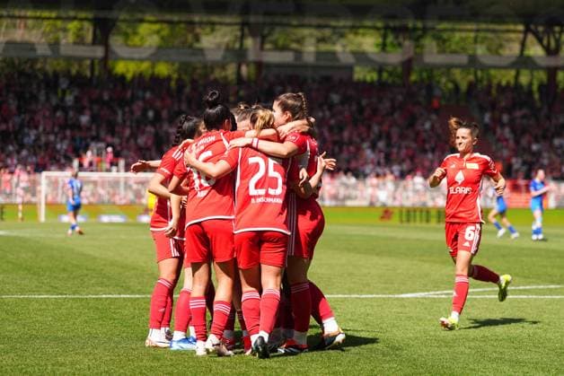 Sarah Abu Sabbah (Union Berlin) feiern, Regionalliga Nordost Frauen, Union Berlin vs Hertha Berlin, Stadion An der Alten Försterei am 28. April 2024 in Berlin, Deutschland. (Foto von Ulrik Pedersen DeFodi Images) Sarah Abu Sabbah (Union Berlin) celebrate, Regionalliga Nordost Frauen, Union Berlin vs Hertha Berlin, Stadion An der Alten Försterei on April 28, 2024 in Berlin, Germany. (Photo by Ulrik Pedersen DeFodi Images) DFB DFL REGULATIONS PROHIBIT ANY USE OF PHOTOGRAPHS AS IMAGE SEQUENCES AND OR QUASI-VIDEO. Defodi-659_132140+01000986