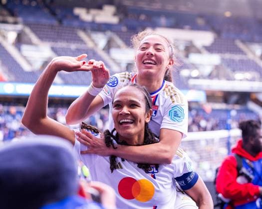 Paris, France Selma Bacha (4 Olympique Lyonnais) and Wendie Renard (3 Olympique Lyonnais) celebrate their qualification to the finale during the UEFA Womens Champions League semi-final game between Paris Saint-Germain and Olympique Lyonnais at Parc des Princes in Paris, France. (Pauline FIGUET SPP) Copyright: xPaulinexFIGUETx xSPPx spp-en-PaFiSp-PF_PSGvOL796