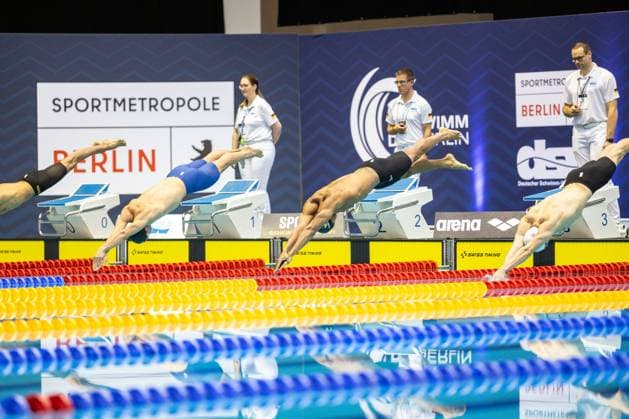200m Brust Maenner A-Finale Jeremias Pock (TSV Altenfurt-Nuernberg), Melvin Imoudu (Potsdamer SV) 135. Deutsche Meisterschaften Schwimmen 2024, Berlin, Tag 4, 28.04.2024 135. Deutsche Meisterschaften Schwimmen 2024, Berlin, Tag 4, 28.04.2024 Berlin *** 200m Breaststroke Men A Final Jeremias Pock TSV Altenfurt Nuernberg , Melvin Imoudu Potsdamer SV 135 German Swimming Championships 2024, Berlin, Day 4, 28 04 2024 135 German Swimming Championships 2024, Berlin, Day 4, 28 04 2024 Berlin Copyright: xEibner-Pressefoto JadrankoxMarjax EP_JMC