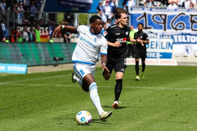 Bryan Teixeira (1. FC Magdeburg,8) - 2. Fußball Bundesliga Saison 2023-2024 1. FC Magdeburg vs. VfL Osnabrück in der MDCC Arena in Magdeburg - Aktion,Fußball,Mann,Männer,Deutschland,28.04.2024