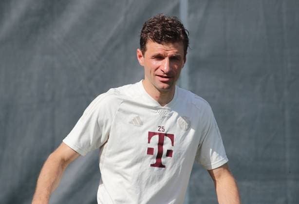 München, Deutschland 29. April 2024: Fussball, Herren, Saison 2023 2024, FC Bayern München, Säbener Strasse, Trainingsgelände, Abschlusstraining, Champions League Thomas Müller, Mueller (FC Bayern München) Kopf, Oberkörper