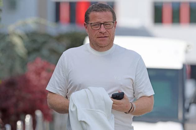 Sportvorstand Max Eberl, Portraet, Portrait, Fussball Abschlusstraining des FC Bayern Muenchen vor dem UEFA Champions League-Spiel gegen Real Madrid CF 29.04.2024 Trainingsgelaende, Saebenerstr. FOTO: Mladen Lackovic LakoPress