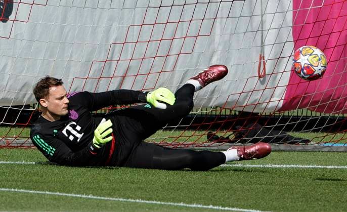 29.04.2024, FC Bayern Abschlusstraining, Saebenerstrasse Muenchen, Fussball, im Bild: Manuel Neuer (FC Bayern Muenchen)