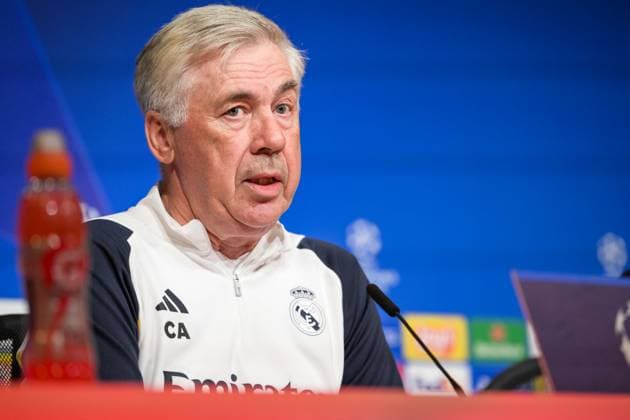 Sport Bilder des Tages Fußball, Championsleague, 20240429, Abschlusstraining, FC Bayern München - Real Madrid. Im Bild Trainer von Real Madrid Carlo ANCELOTTI spricht. München Trainingsgelände Säbener Str. 51 Bayern Deutschland Copyright: Passion2Press MarkusxFischerx