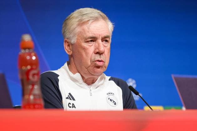 Fußball, Championsleague, 20240429, Abschlusstraining, FC Bayern München - Real Madrid. Im Bild Trainer von Real Madrid Carlo ANCELOTTI spricht. München Trainingsgelände Säbener Str. 51 Bayern Deutschland Copyright: Passion2Press MarkusxFischerx