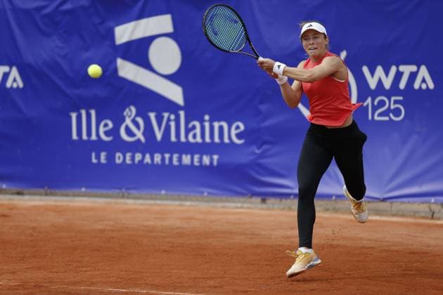 2024 - Open de Tennis de Saint Malo Katie Volynets (USA) TENNIS : 2024 - Open de Tennis de Saint Malo - 29 04 2024 JulienKammerer Panoramic 