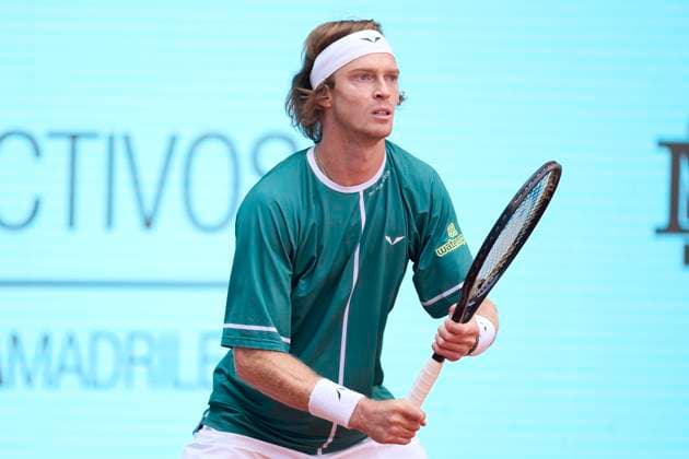 Mutua Madrid Open - Day Nine Andrey Rublev returns a shot against Tallon Griekspoor of Netherlands during day nine of the Mutua Madrid Open 2024 at Caja Magica on April 30, 2024, in Madrid, Spain. Madrid Caja Magica Madrid Spain RL_MMO24_01018 Copyright: xRicardoxLarreinax