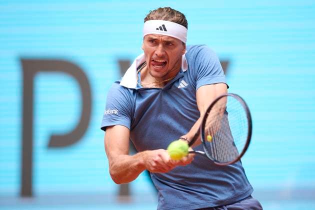 Mutua Madrid Open - Day Nine Alexander Zverev of Germany returns a shot against Francisco Cerundolo of Argentina during day nine of the Mutua Madrid Open 2024 at Caja Magica on April 30, 2024, in Madrid, Spain. Madrid Caja Magica Madrid Spain RL_MMO24_01125 Copyright: xRicardoxLarreinax