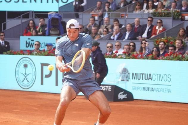 Carlos Alcaraz (SPA) vs JL Struff (GER) during Masters Series Madrid 2024 in Madrid on Tuesday, 30 April 2024 Cordon Press 