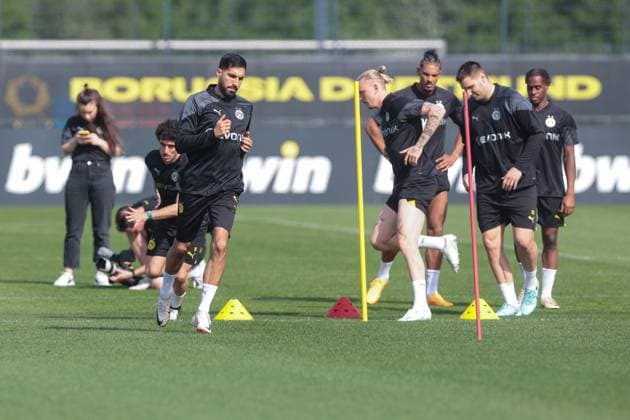 30.04.2024, Fussball, Saison 2023 2024, UEFA Champions League, UCL, Borussia Dortmund - Paris Saint Germain, v. l. Emre Can (Borussia Dortmund), Marius Wolf (Borussia Dortmund), Sebastien Haller (Borussia Dortmund), Niklas Süle (Borussia Dortmund), Jamie Jermaine Bynoe-Gittens (Borussia Dortmund), Dortmund Signal Iduna Park NRW Deutschland xRHR-FOTO DEx Copyright: DennisxEwert RHR-FOTOx RHR-FOTO DE