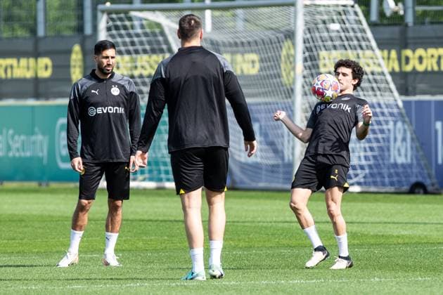 Training, Borussia Dortmund; 30.04.2024 Mateu Morey Bauza (Borussia Dortmund, 2) Training; UEFA Champions League Spiel: Borussia Dortmund - FC Paris Saint-Germain, Signal-Iduna-Park, Dortmund; 30.04.2024 Copyright: xBEAUTIFULxSPORTS Buriakovx