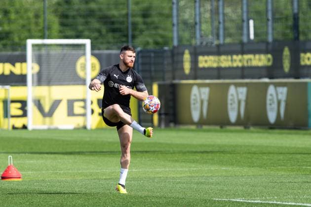 Training, Borussia Dortmund; 30.04.2024 Salih Oezkan (Borussia Dortmund, 6) Training; UEFA Champions League Spiel: Borussia Dortmund - FC Paris Saint-Germain, Signal-Iduna-Park, Dortmund; 30.04.2024 Copyright: xBEAUTIFULxSPORTS Buriakovx