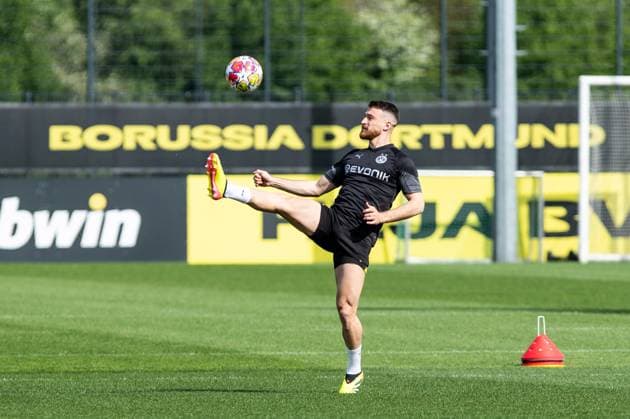 Training, Borussia Dortmund; 30.04.2024 Salih Oezkan (Borussia Dortmund, 6) Training; UEFA Champions League Spiel: Borussia Dortmund - FC Paris Saint-Germain, Signal-Iduna-Park, Dortmund; 30.04.2024 Copyright: xBEAUTIFULxSPORTS Buriakovx