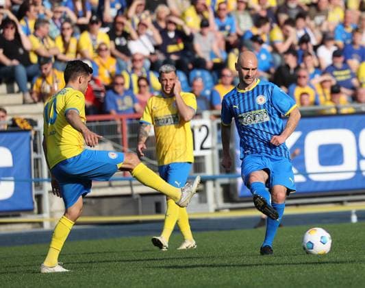 Mirko Boland, Damir Vrancic v.l. Fussball, Herren, Saison 2023 2024, 2.BL, Eintracht Stadion, Eintracht Braunschweig Legendenspiel DFL REGULATIONS PROHIBIT ANY USE OF PHOTOGRAPHS AS IMAGE SEQUENCES AND OR QUASI-VIDEO.