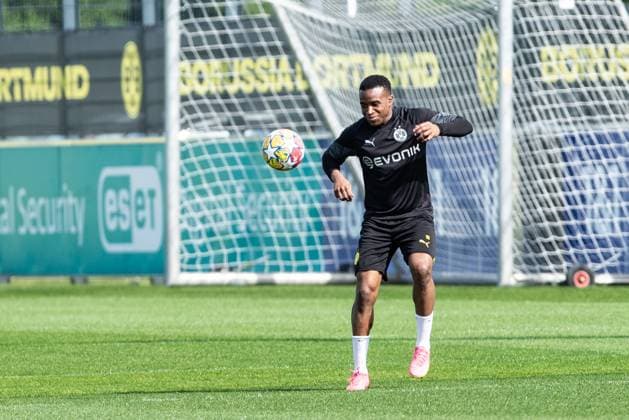 Training, Borussia Dortmund; 30.04.2024 Youssofa Moukoko (Borussia Dortmund, 18) Training; UEFA Champions League Spiel: Borussia Dortmund - FC Paris Saint-Germain, Signal-Iduna-Park, Dortmund; 30.04.2024 Copyright: xBEAUTIFULxSPORTS Buriakovx