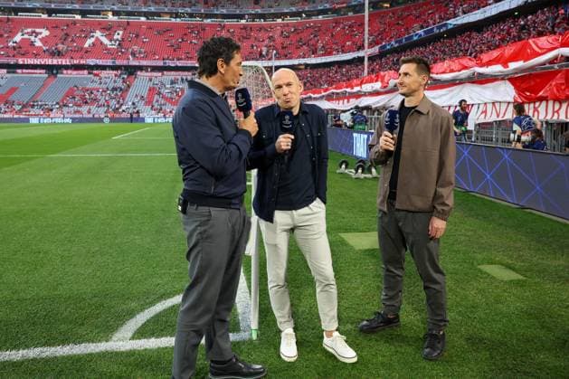 l-r: Fernsehreporter Sebastian Hellmann, Fussballexperte Arjen Robben, Fussballexperte Miroslav Klose, FC Bayern Muenchen vs. Real Madrid, Champions League, Fussball, Halbfinale, Hinspiel, 30.04.2024 Muenchen Bayern Deutschland