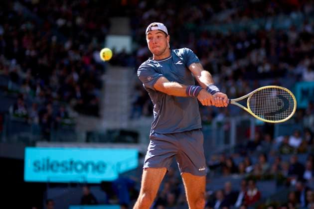 Mutua Madrid Open - Day Nine Jan-Lennard Struff of Germany returns a shot against Carlos Alcaraz of Spain during day nine of the Mutua Madrid Open 2024 at Caja Magica on April 30, 2024, in Madrid, Spain. Madrid Caja Magica Madrid Spain RL_MMO24_01238 Copyright: xRicardoxLarreinax