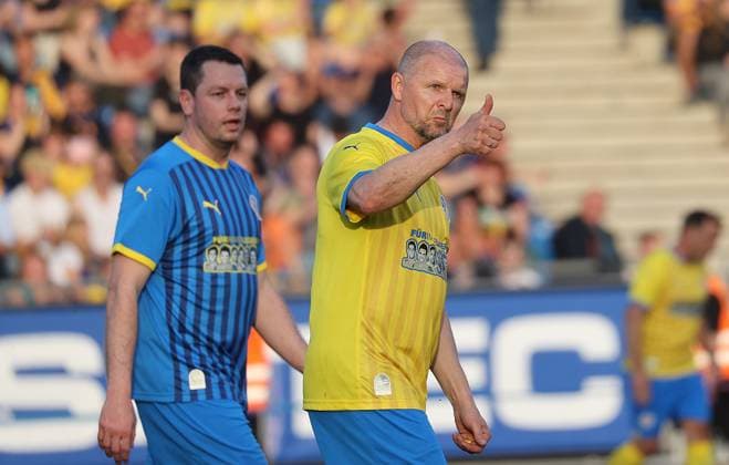 Torjubel Juergen Rische Fussball, Herren, Saison 2023 2024, 2.BL, Eintracht Stadion, Eintracht Braunschweig Legendenspiel DFL REGULATIONS PROHIBIT ANY USE OF PHOTOGRAPHS AS IMAGE SEQUENCES AND OR QUASI-VIDEO.