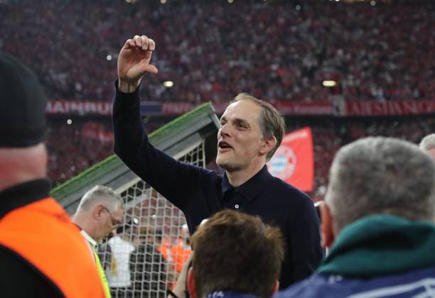 München, Deutschland 30 April 2024: Fussball, Herren, Champions League, Saison 2023 2024, Halbfinale Hinspiel, FC Bayern München - Real Madrid, Allianz Arena Thomas Tuchel, Trainer (FC Bayern München) Hand, winken, Grüssen