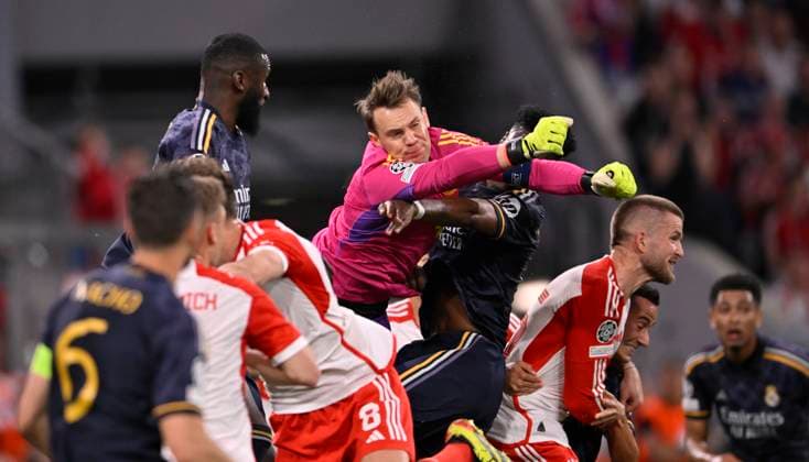 Sport Bilder des Tages FC Bayern Muenchen FCB vs Real Madrid Halbfinale Hinspiel 30.04.2024 DFL REGULATIONS PROHIBIT ANY USE OF PHOTOGRAPHS AS IMAGE SEQUENCES AND OR QUASI-VIDEO FC Bayern Muenchen FCB vs FC Arsenal