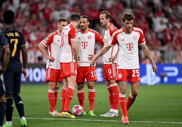 FUSSBALL CHAMPIONS LEAGUE SAISON 2023 2024 Halbfinale, Hinspiel FC Bayern Muenchen - Real Madrid 30.04.2024 von links, Joshua Kimmich, Leon Goretzka, Leroy Sane, Harry Kane, Thomas Mueller (FC Bayern Muenchen)