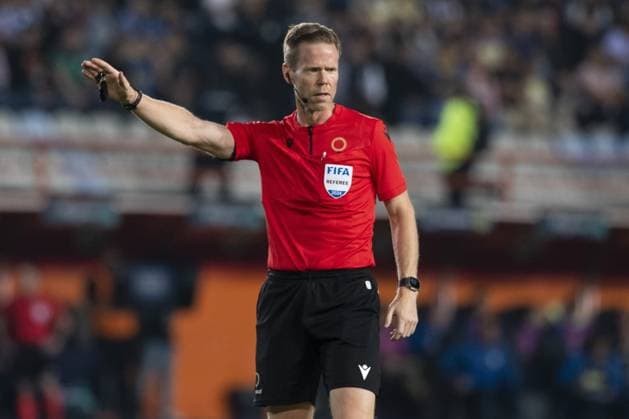 RECORD DATE NOT STATED Concacaf Champions Cup 2024 Pachuca (MEX) vs America (MEX) SFV Referee Drew Fischer of Canada during the semifinals second leg match between Pachuca and America as part of the CONCACAF Champions Cup 2024, at Hidalgo Stadium on April 30, 2024 in Pachuca, Hidalgo, Mexico. PACHUCA HIDALGO MEXICO  Copyright: xMiguelxPontonx 20240430222446_CCC_2024_SFC_PAC_AME_FISCHER295