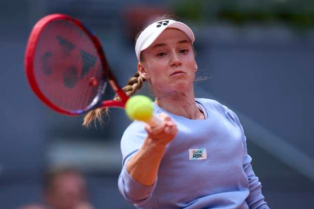 Mutua Madrid Open - Day Ten Elena Rybakina of Kazakhstan returns a shot against Yulia Putintseva of Kazakstan during day ten of the Mutua Madrid Open 2024 at Caja Magica on May 1, 2024, in Madrid, Spain. Madrid Caja Magica Madrid Spain RL_MMO24_01555 Copyright: xRicardoxLarreinax