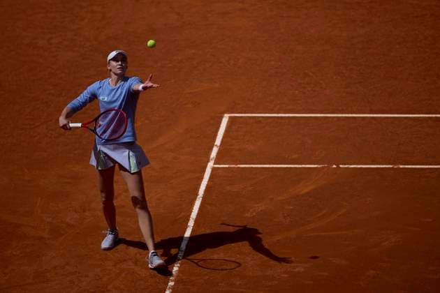 Mutua Madrid Open - Day Ten Elena Rybakina of Kazakhstan serves against Yulia Putintseva of Kazakstan during day ten of the Mutua Madrid Open 2024 at Caja Magica on May 1, 2024, in Madrid, Spain. Madrid Caja Magica Madrid Spain RL_MMO24_01564 Copyright: xRicardoxLarreinax