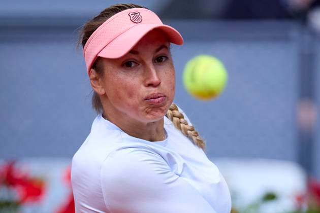 Mutua Madrid Open - Day Ten Yulia Putintseva of Kazakhstan returns a shot against Elena Rybakina of Kazakstan during day ten of the Mutua Madrid Open 2024 at Caja Magica on May 1, 2024, in Madrid, Spain. Madrid Caja Magica Madrid Spain RL_MMO24_01581 Copyright: xRicardoxLarreinax