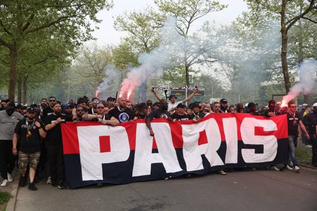 DORTMUND - PSG PHOTOPQR LE PARISIEN Le Parisien Arnaud Journois ; DORTMUND ; 01 05 2024 ; FOOTBALL , 01 05 2024 LIGUE DES CHAMPIONS UEFA , DEMI FINALES ALLER , DORTMUND ( ALLEMAGNE ) , SIGNAL IDUNA PARK BORUSSIA DORTMUND - PARIS SG PHOTO LE PARISIEN ARNAUD JOURNOIS SUPPORTERS DORTMUND France  Copyright: xPHOTOPQR LExPARISIEN MAXPPPxLexParisienx xArnaudxJournoisx 20240501LPA1044 20240501LPA1044
