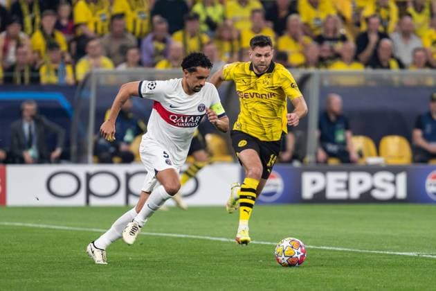 GER, UEFA Champions League, Halbfinale Hinspiel, Borussia Dortmund vs Paris Saint-Germain 01.05.2024, Signal Iduna Park, Dortmund, GER, UEFA Champions League, Halbfinale Hinspiel, Borussia Dortmund vs Paris Saint-Germain Im Bild: Zweikampf zwischen Marquinhos (Paris Saint-Germain, 5); Ganzkörper Ganzkoerper ; Ball am Fuss; und Niclas Füllkrug Fuellkrug (BV Borussia Dortmund, 14)