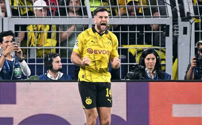 Fussball, Champions League, Deutschland, Herren, Saison 2023 2024, Halbfinale Hinspiel, Signal Iduna Park Dortmund: Bor. Dortmund - Paris St. Germain; Jubel Niclas Füllkrug (BVB) nach seinem Tor zum 1:0. Jubel, Freude, Aktion. UEFA REGULATIONS PROHIBIT ANY USE OF PHOTOGRAPHS AS IMAGE SEQUENCES AND OR QUASI-VIDEO