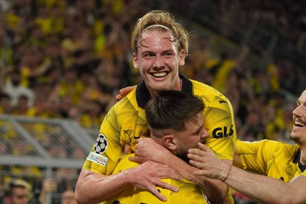 Bilder des Jahres 2024, Sport 05 Mai Sport Themen der Woche KW18 Sport Bilder des Tages Fussball, UEFA Champions League Saison 2023 2024, Semifinal, Halbfinale , Borussia Dortmund - Paris Saint Germain, Signal Iduna Park Dortmund Niclas Füllkrug , Julian Brandt, beide BVB,Torjubeln *** Football, UEFA Champions League season 2023 2024, Semifinal, Semifinal , Borussia Dortmund Paris Saint Germain, Signal Iduna Park Dortmund Niclas Füllkrug , Julian Brandt, both BVB,Goal celebration