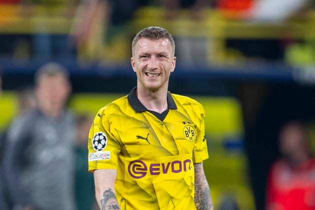 Fußball: Champions League. Halbfinale, Hinspiel: Borussia Dortmund - Paris St. Germain am 01.05.2024 im Signal-Iduna-Park: Dortmunds Marco Reus verzieht das Gesicht. WICHTIGER HINWEIS: Gemäß den Vorgaben der UEFA ist es untersagt, in dem Stadion und oder vom Spiel angefertigte Fotoaufnahmen in Form von Sequenzbildern und oder videoähnlichen Fotostrecken zu verwerten bzw. verwerten zu lassen. Copyright: xKirchner DavidxInderliedx