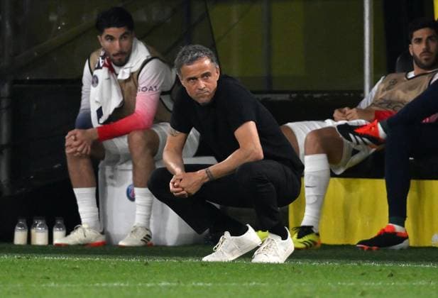 Trainer Luis Enrique (Paris Saint Germain) 01.05.2024, Fussball Champions League, Saison 2023 2024, Halbfinale Hinspiel, Borussia Dortmund - Paris St. Germain 1:0 Dortmund Signal Iduna Park Nordrhein Westfalen Deutschland