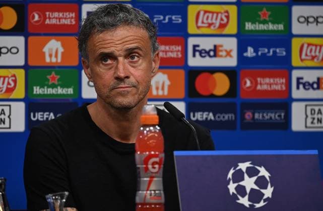 01.05.2024, xjrdrx, Fussball UEFA Champions League, Borussia Dortmund - Paris St.Germain emspor, v.l. Trainer Luis Enrique (PSG Paris St.Germain) (DFL DFB REGULATIONS PROHIBIT ANY USE OF PHOTOGRAPHS as IMAGE SEQUENCES and or QUASI-VIDEO) Dortmund