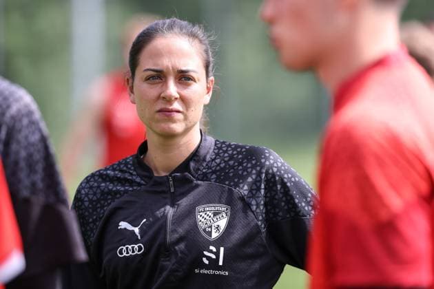 3. Liga; FC Ingolstadt 04 - Neue Trainerin, Wechsel, Trainerwechsel, Cheftrainerin Sabrina Wittmann (FCI) 3. Liga - FC Ingolstadt 04 Saison 2023 2024 Trainerwechsel, Cheftrainerin Sabrina Wittmann (FCI)