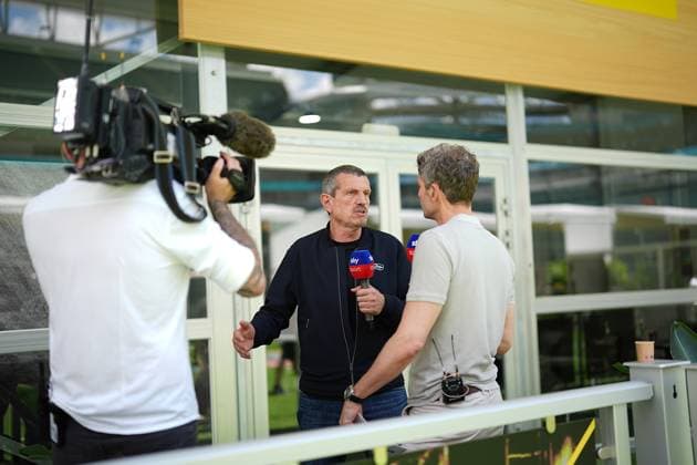 Formula 1 Crypto.com Miami Grand Prix 02.05.2024, Miami International Autodrome, Miami, Formula 1 Crypto.com Miami Grand Prix,im Bild Miami Grand Prix ambassoador Günther Steiner im Sky Deutschland Interview.