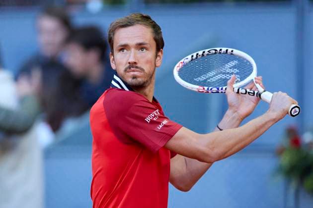 Mutua Madrid Open - Day Eleven Daniil Medvedev returns a shot against Jiri Lehecka of Czechia during day eleven of the Mutua Madrid Open 2024 at Caja Magica on May 2, 2024, in Madrid, Spain. Madrid Caja Magica Madrid Spain RL_MMO24_01861 Copyright: xRicardoxLarreinax