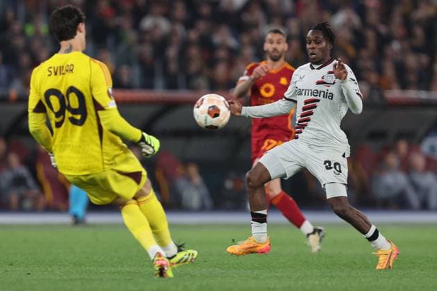 Rome, Italy 2.05.2024: Jeremie Frimpong of Leverkusen, Mile Svilar of Roma during the UEFA Europa League 2023-2024, semi-finals leg 1, football match between AS Roma vs Bayer 04 Leverkusen FuSsball at Olympic Stadium in Rome.  Copyright: xMarcoxIacobucci IPAxSportx xipa-x xx IPA_45677387 IPA_Agency_IPA45677387