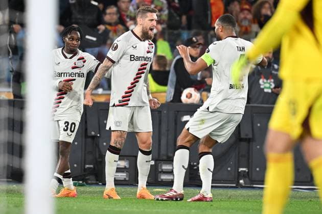 Rom, Olimpico, 02.05.24, GER, Herren, UEFA Europa League, Saison 2023-2024, Halbfinale, AS Rom - Bayer 04 Leverkusen Bild: Robert ANDRICH (Leverkusen) jubelt nach seinem Tor zum 0:2 Only for editorial use! UEFA regulations prohibit any use of photographs as image sequences and or quasi-video. Italien