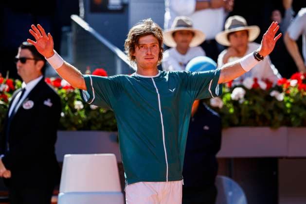 May 3, 2024, Madrid, Madrid, SPAIN: Andrey Rublev of Russia celebrates after winning against Taylor Fritz of USA during the Masters 1000 and WTA, Tennis Damen 1000, tournament celebrated at Caja Magica on May 03, 2024 in Madrid, Spain. Madrid SPAIN - ZUMAa181 20240503_zaa_a181_092 Copyright: xIrinaxR.xHipolitox